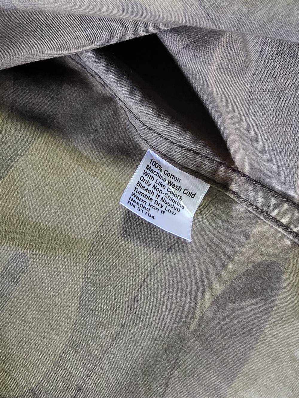 True Craft Men’s Short Sleeve Camo Button-Down Casual Shirt Medium - Picture 9 of 9